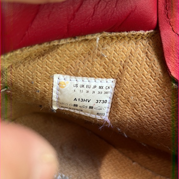 Classic Timberland Boots Red Size 6 Great Condition - Picture 5 of 7